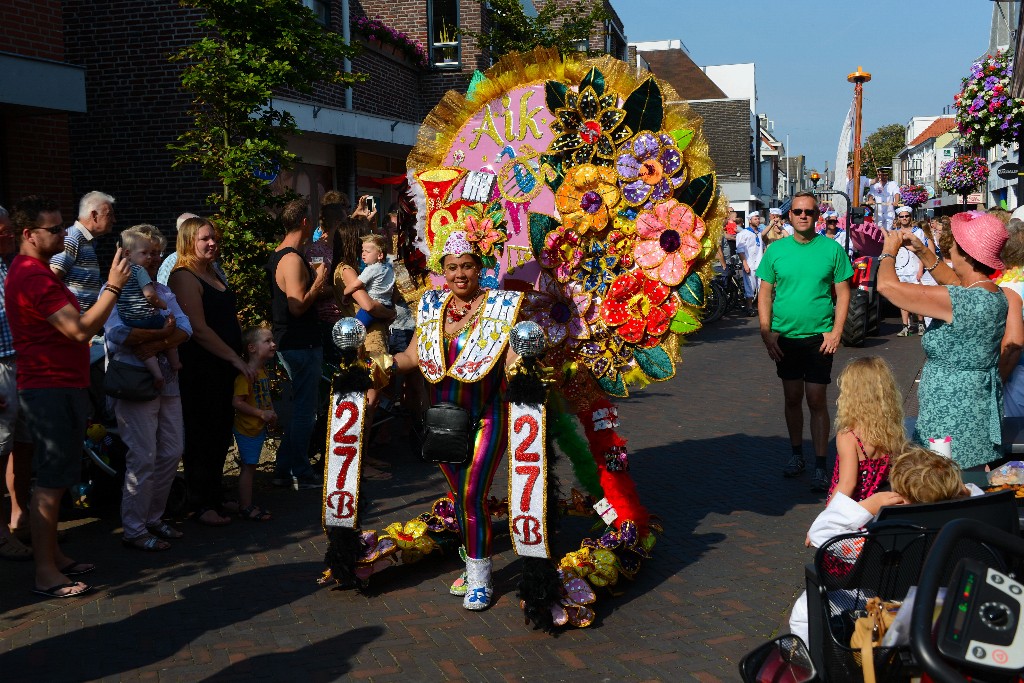 ../Images/Zomercarnaval Noordwijkerhout 2016 044.jpg